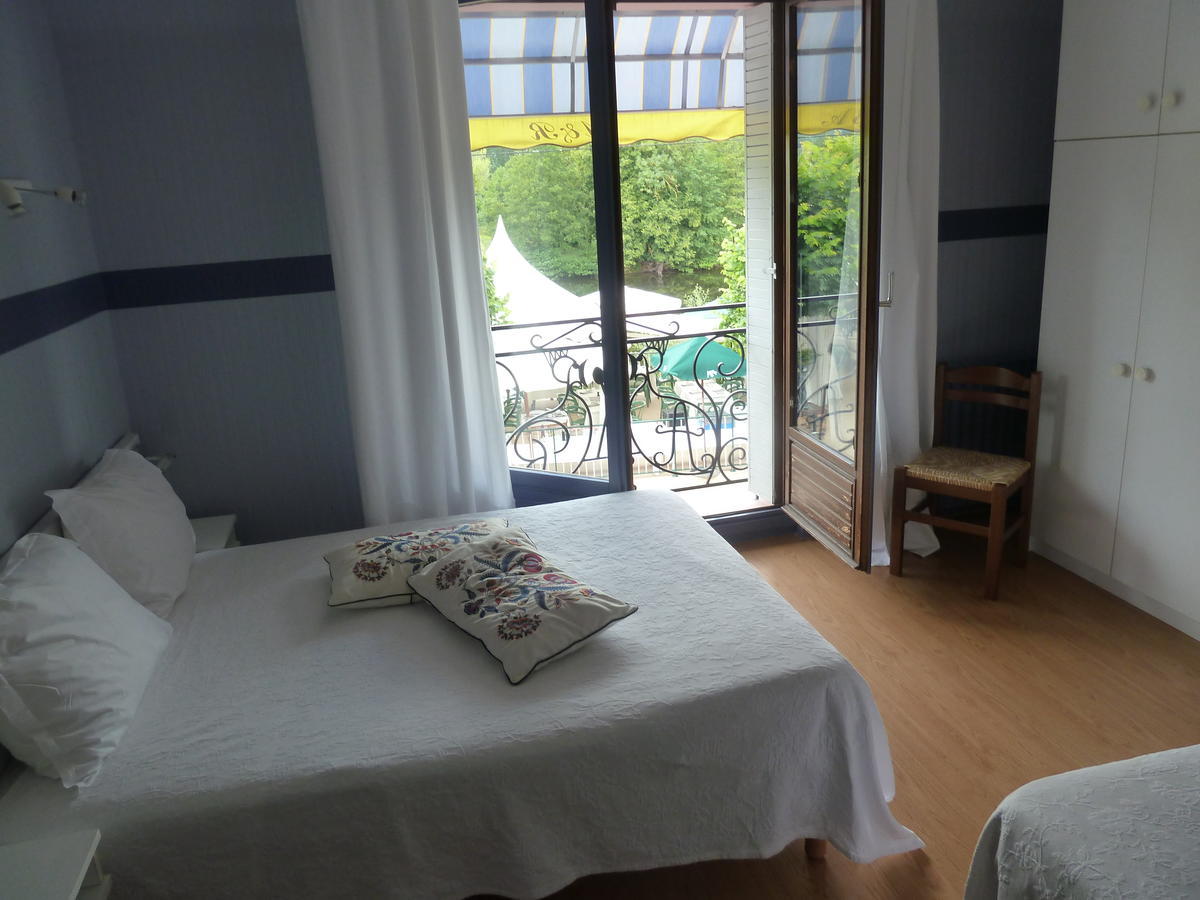 Auberge Les Tilleuls Vincelottes Bilik gambar