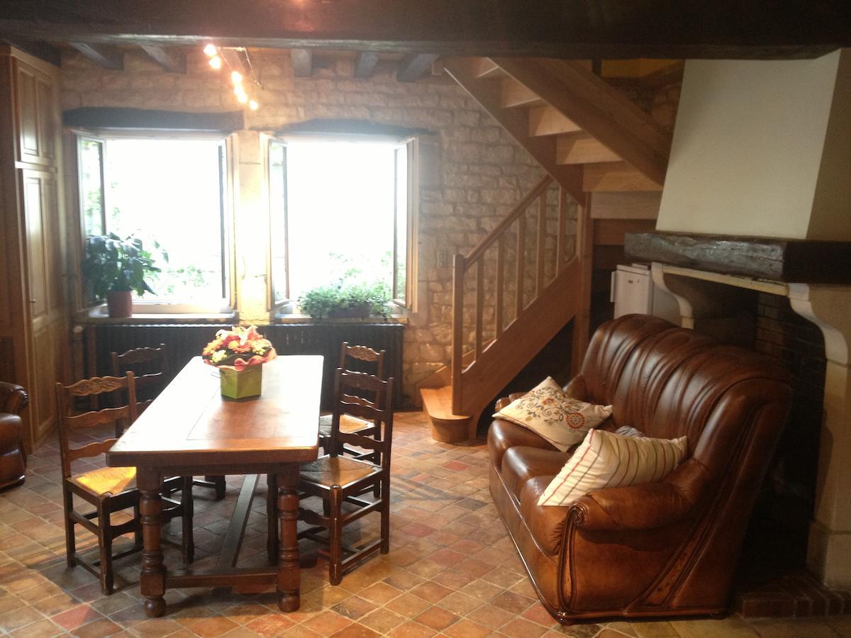 Auberge Les Tilleuls Vincelottes Luaran gambar